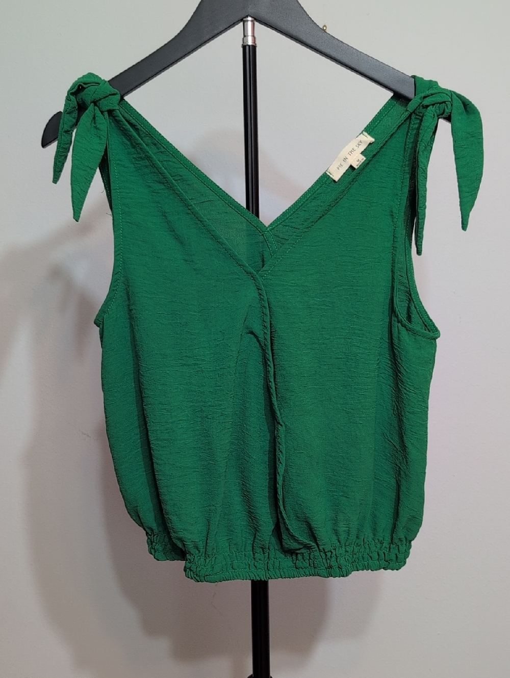 Green Tie-Shoulder V-Neck Tank Top